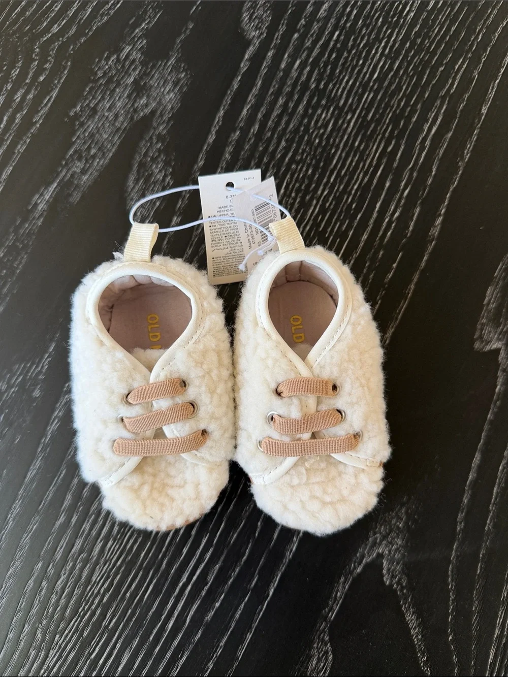 Old Navy Cream Sherpa Baby Crib Shoes